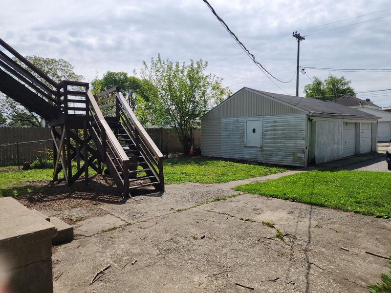 1023 W North Street, Piqua, OH 45356 Photo 2