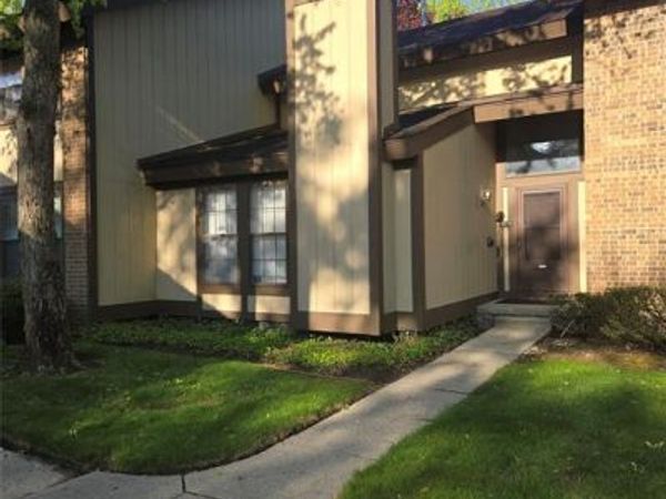 25311 Greenbrooke Drive, Southfield, MI 48033