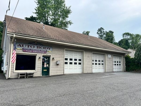 57 Morristown Rd, Bernardsville, NJ 07924