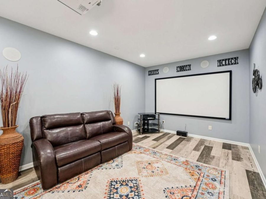 Property Image 39