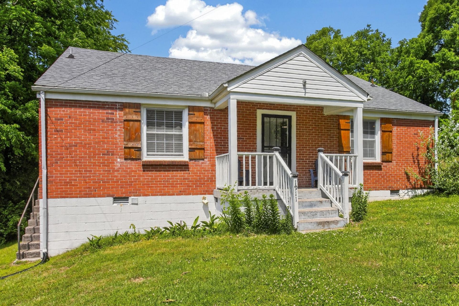 1911 Moran Ave, Nashville, TN 37216 Main Photo