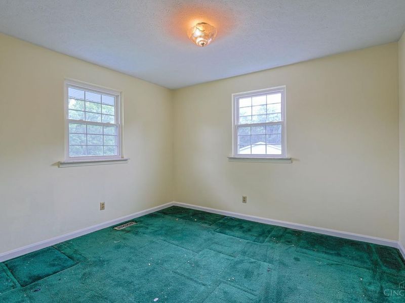 513 N Columbus Avenue, Blanchester, OH 45107 Photo 25