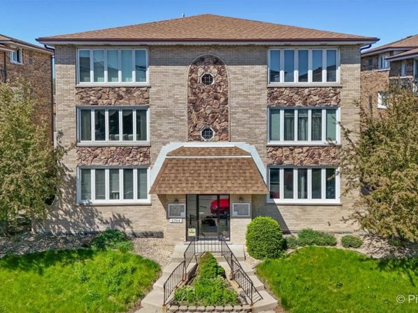 6244 S Newland Avenue , Unit 2S, Chicago, IL 60608