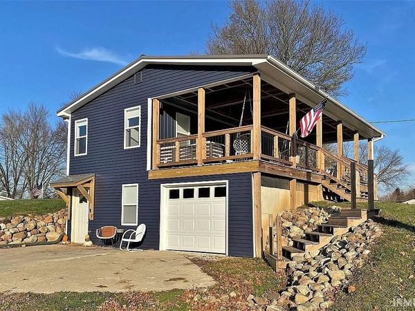 404 N Indiana Street, Pierceton, IN 46562