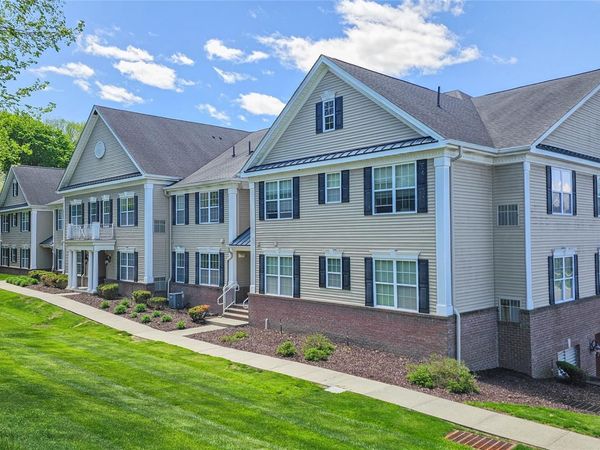 306 Canter Court , Goshen, NY 10924