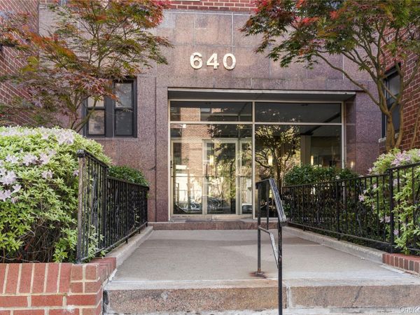 640 W 239th Street , Unit 2F, Bronx, NY 10463