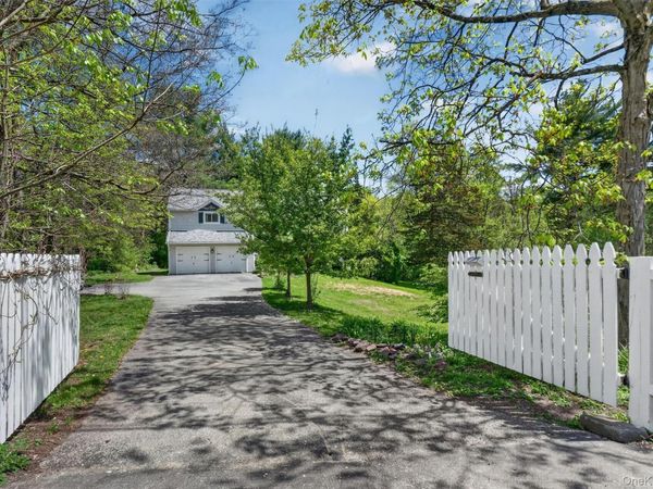 34 Barkit Kennel Road, Pleasant Valley, NY 12569