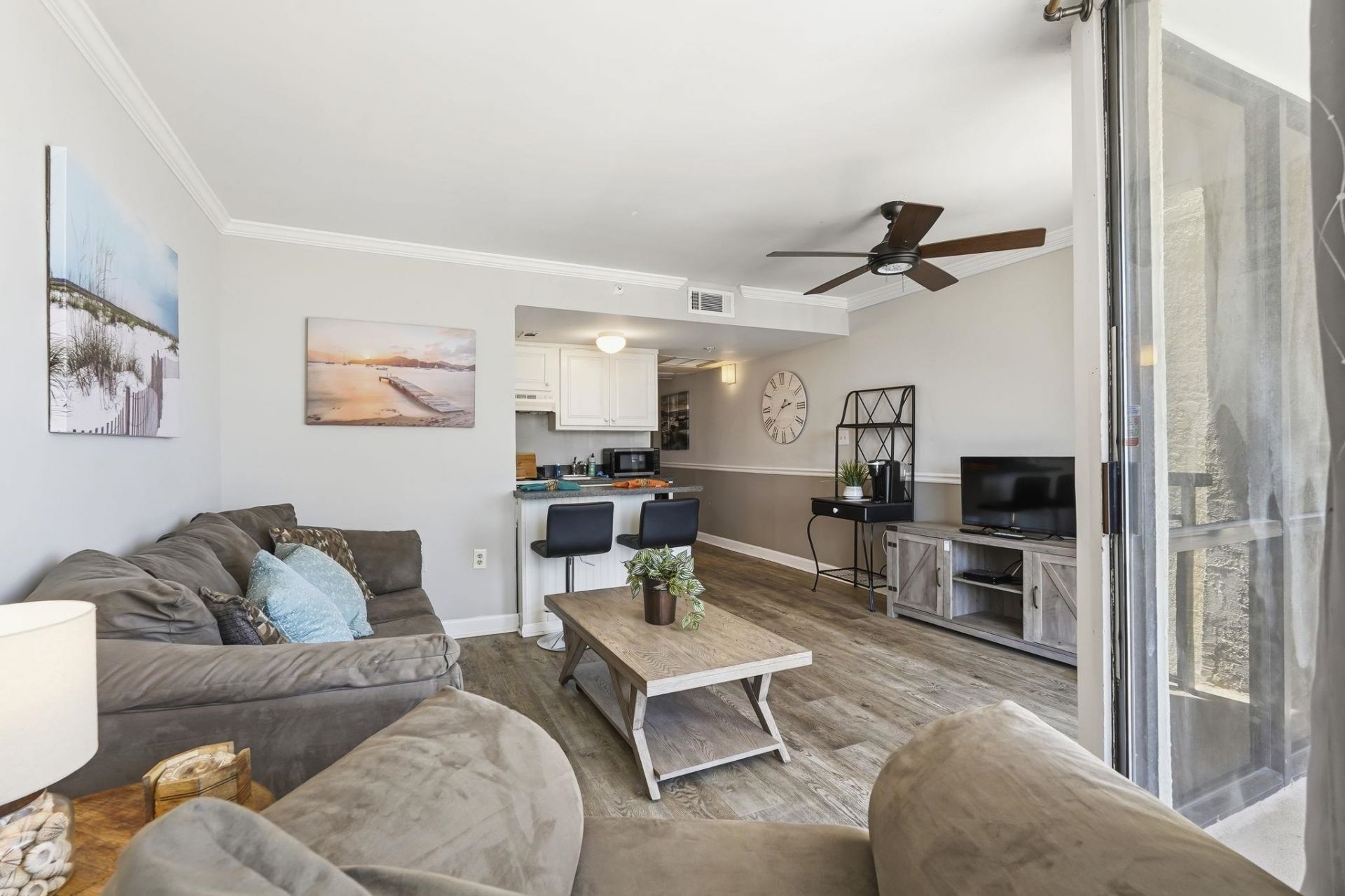 2310 N Ocean Blvd. Photo 16