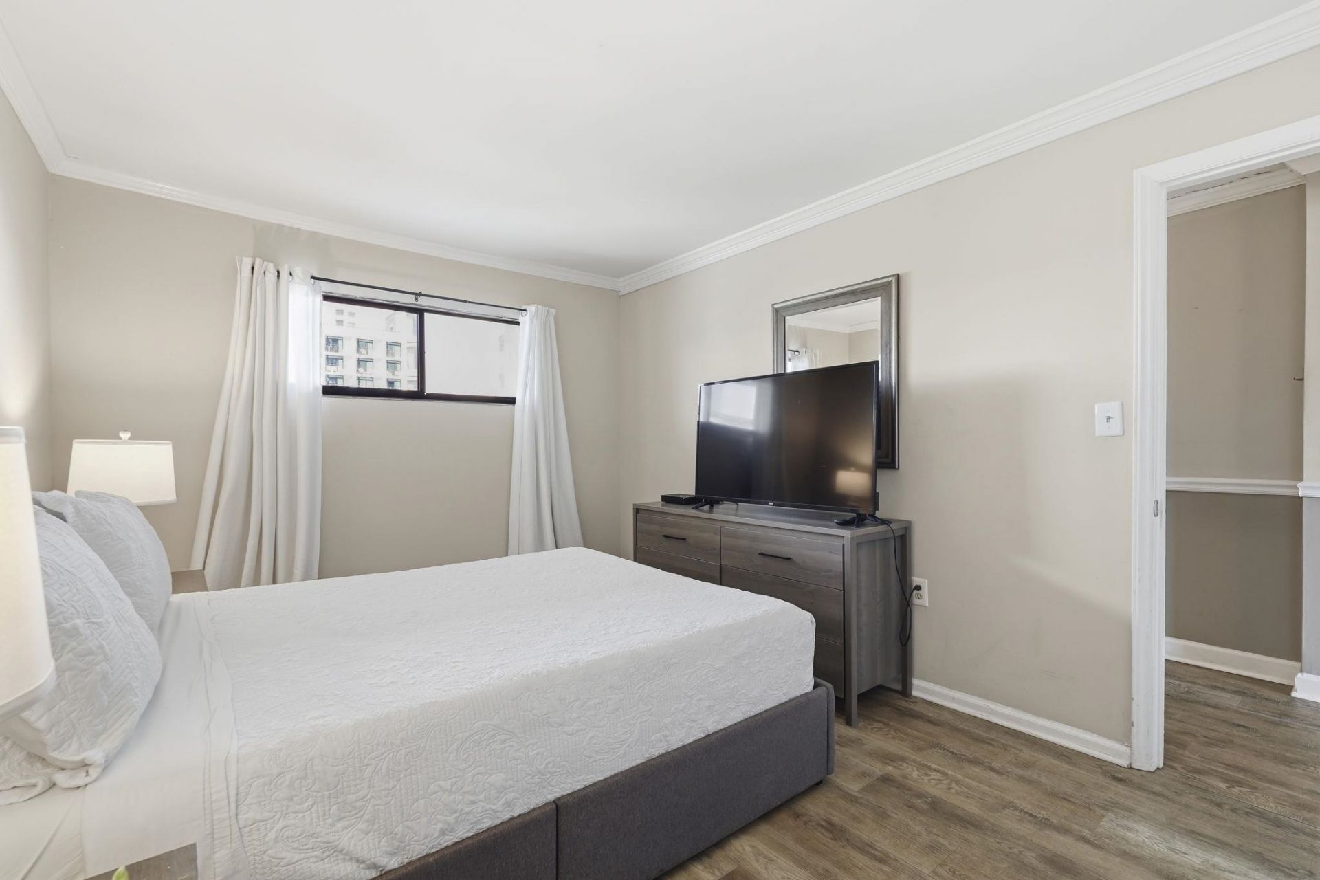 2310 N Ocean Blvd. Photo 6