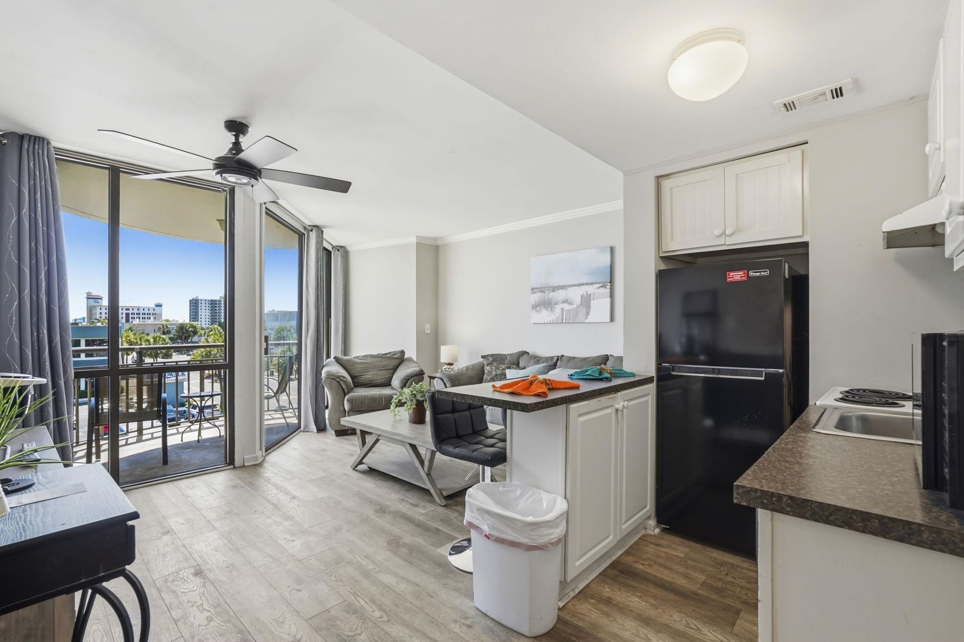 2310 N Ocean Blvd. Photo 7