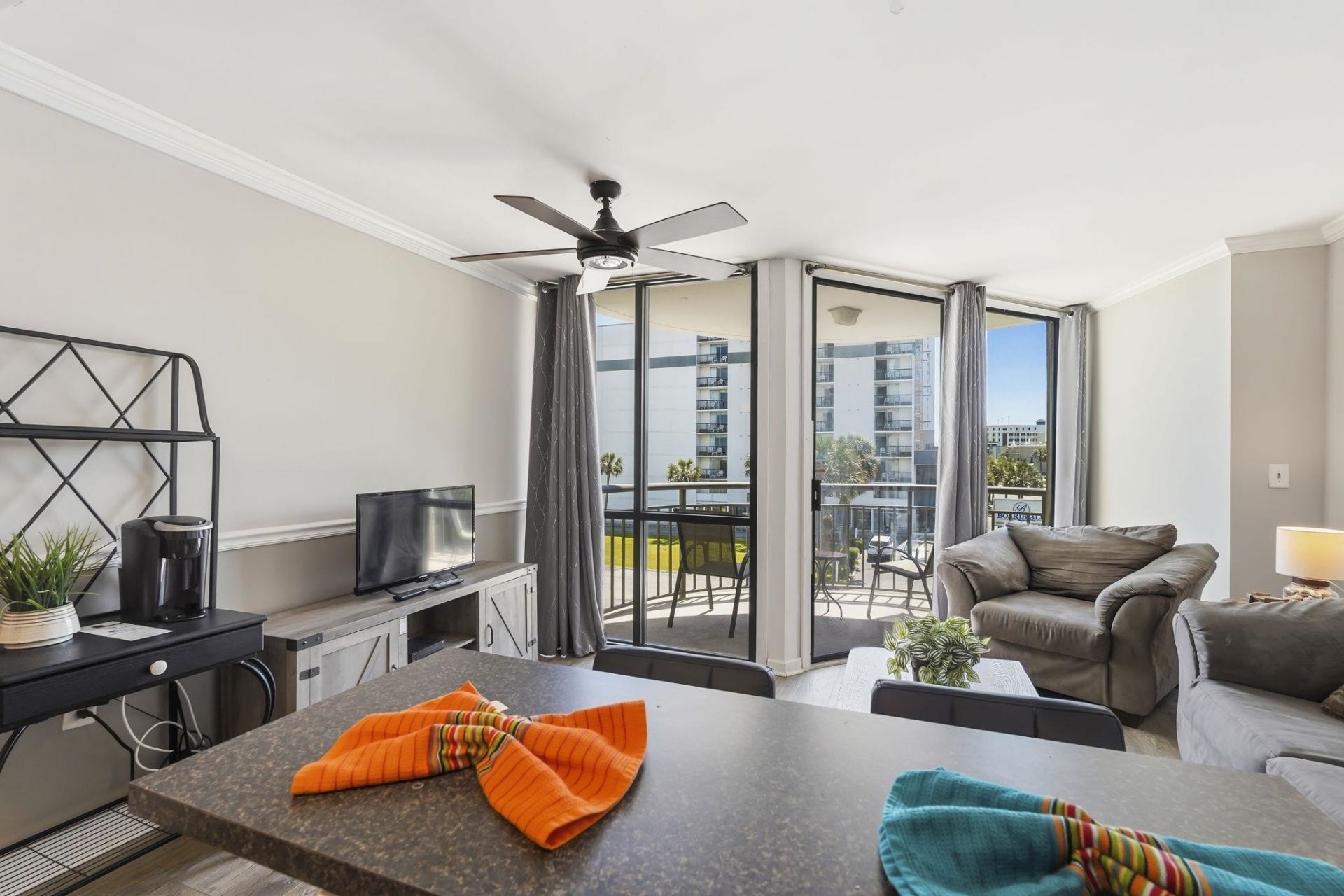 2310 N Ocean Blvd. Photo 8
