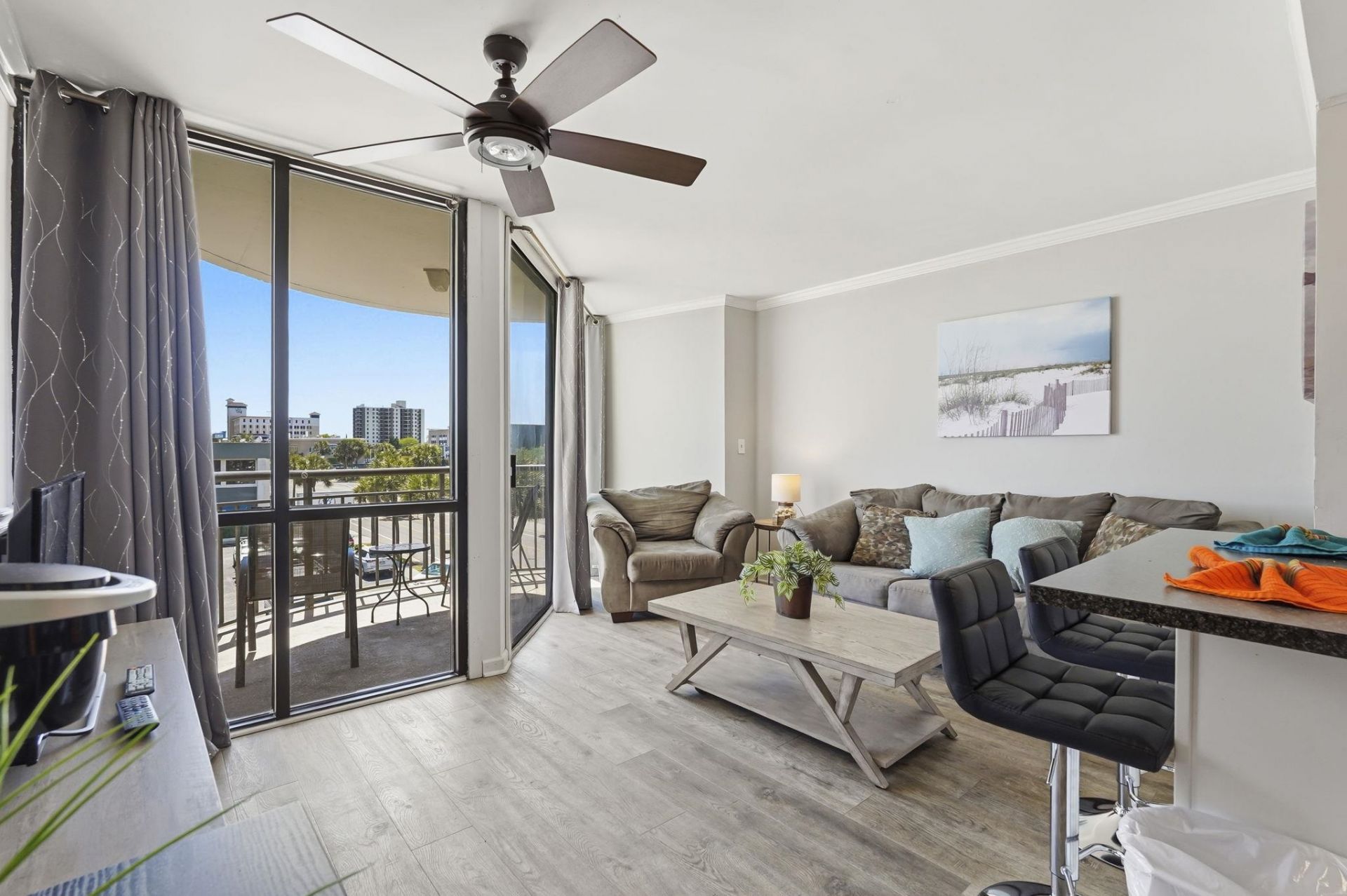 2310 N Ocean Blvd. Photo 9