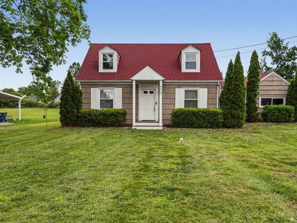773 Covington Street , Bowling Green, KY 42103
