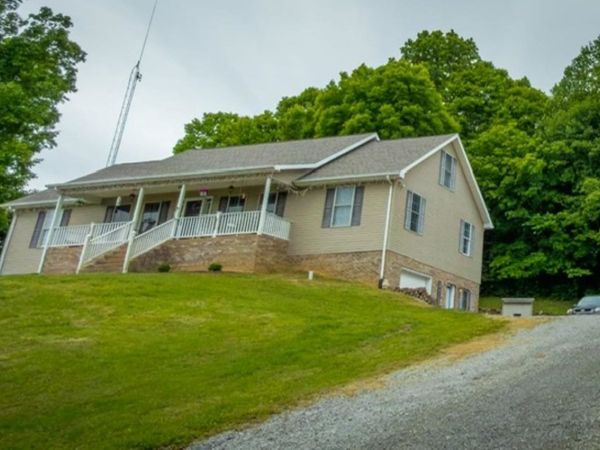 1687 Corum Landing Road , Drakesboro, KY 42337