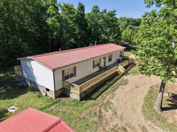 625 Reels Road , Adolphus, KY 42120