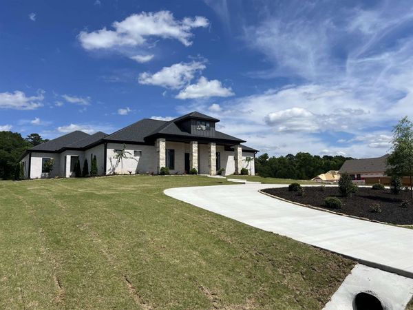 100 Liberty Oaks Trail, Alexander, AR 72002
