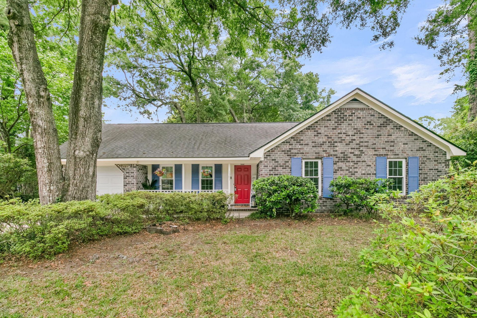1507 Kentwood Circle Photo 1