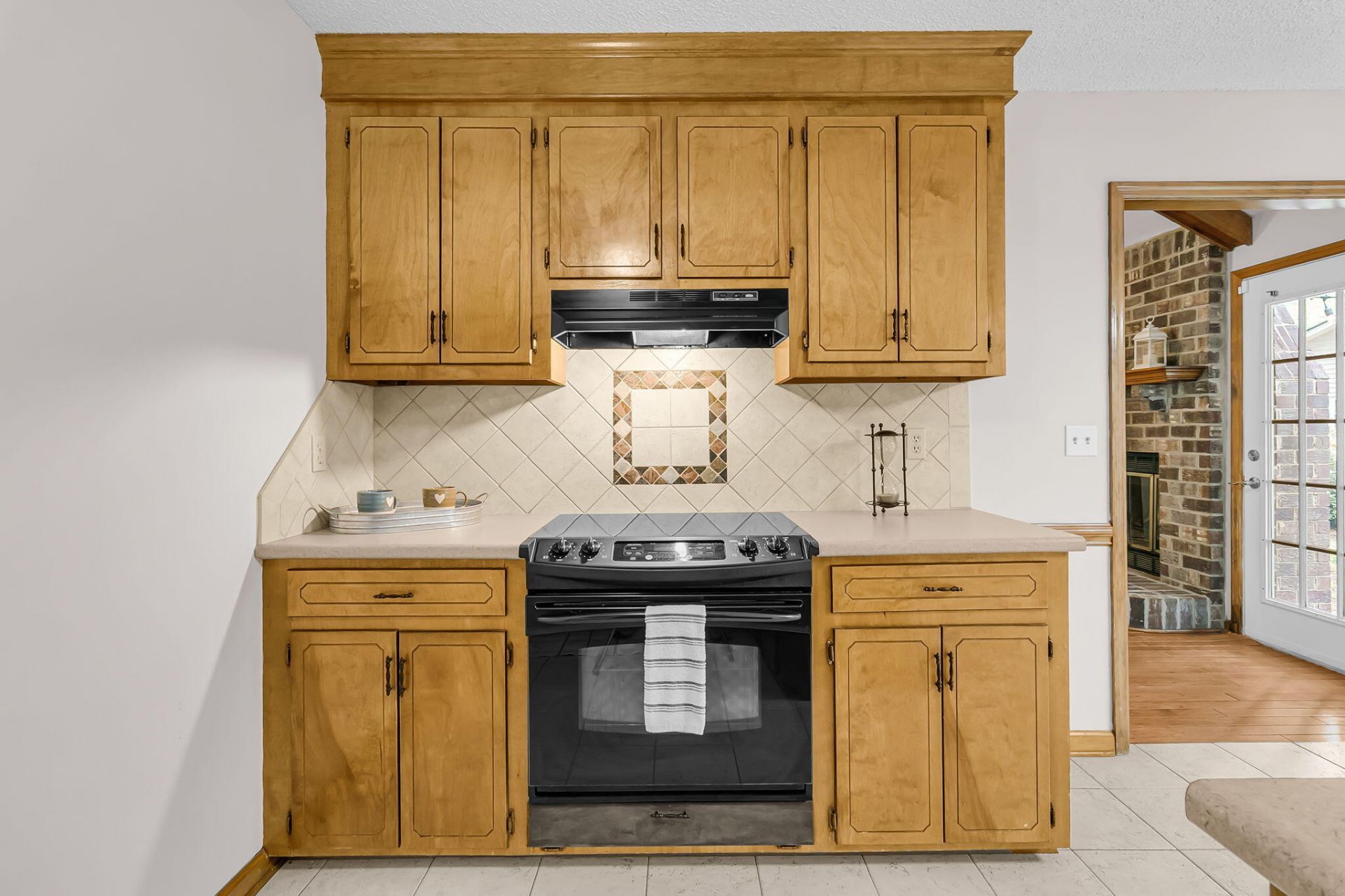 1507 Kentwood Circle Photo 11