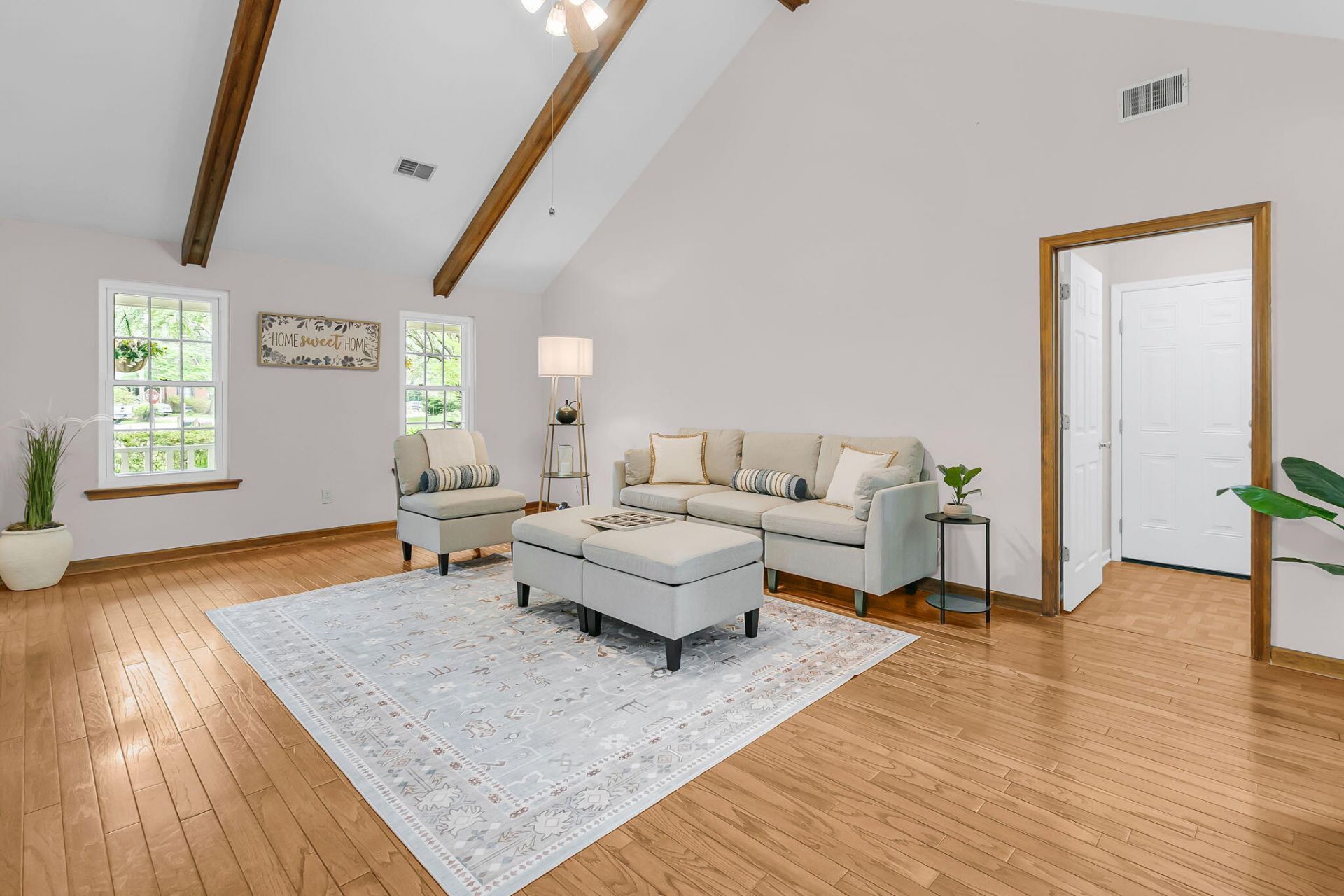 1507 Kentwood Circle Photo 7