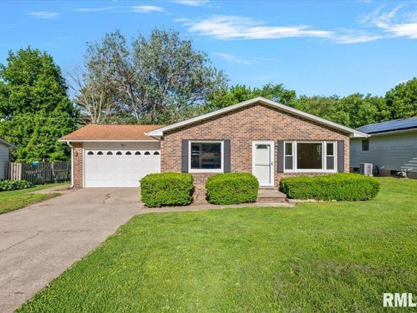 321 N PARK Street, Rochester, IL 62563