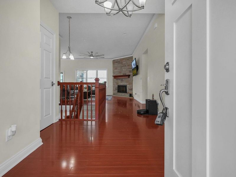 390 Laurel Oak Lane, Heath, OH 43056 Photo 6