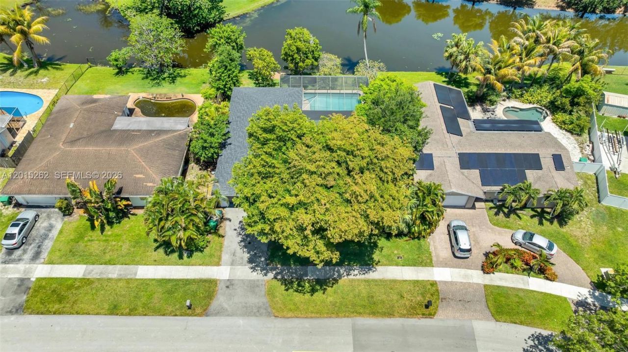 8207 SW 26th Pl , Davie, FL 33328 Photo