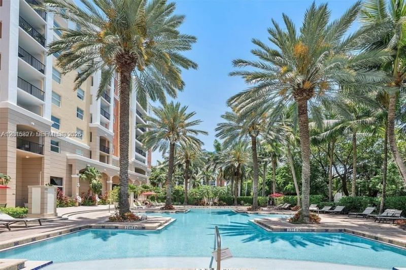 17150 N Bay Rd , Unit 2905, Sunny Isles Beach, FL 33160 Photo