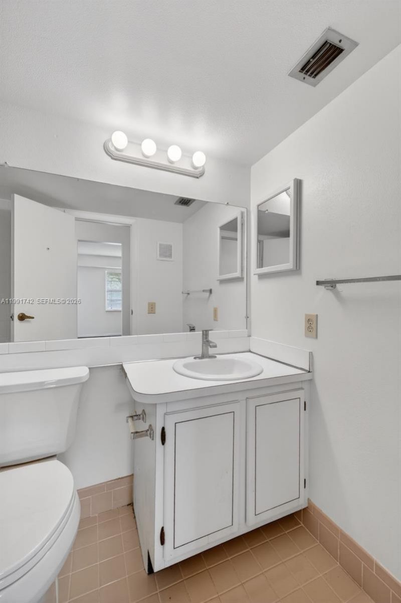 3100 W Rolling Hills Cir, Unit 303, Davie, FL 33328 Photo