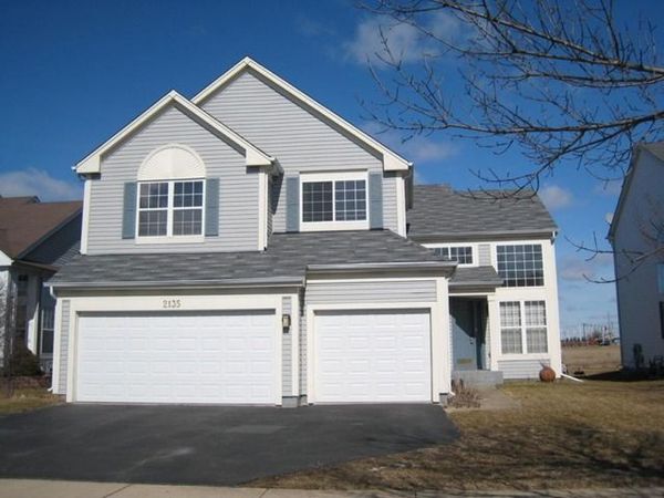 2135 Feldott Lane, Naperville, IL 60540
