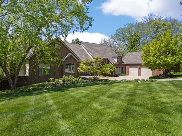 4181 Rose Bluff Circle NE, Iowa City, IA 52240