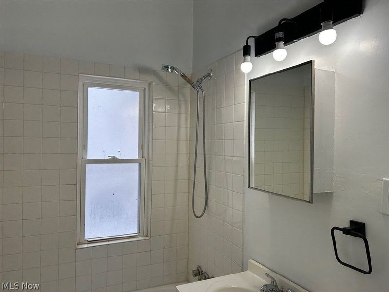 1311 W 69th Street, Unit 1, Cleveland, OH 44102 Photo 14