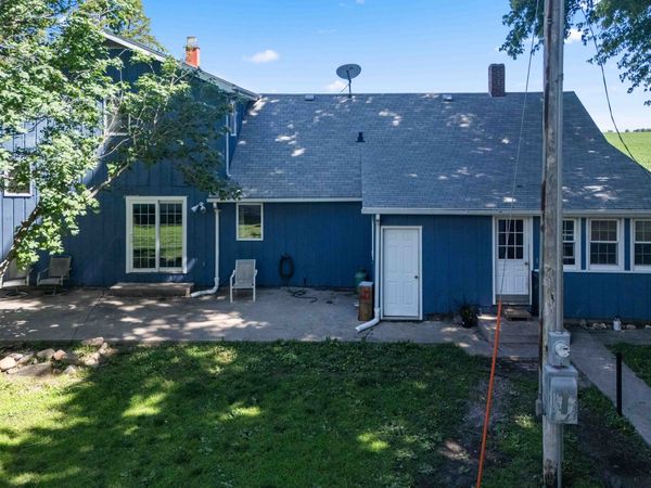 20998 180th Street, Minburn, IA 50167