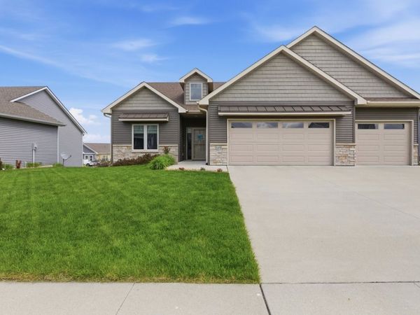 509 NW Somerset Court, Ankeny, IA 50023