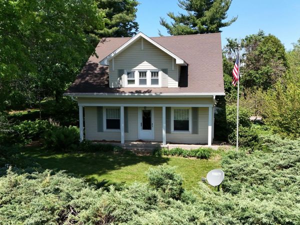 9844 S River Road, Waterville, OH 43566