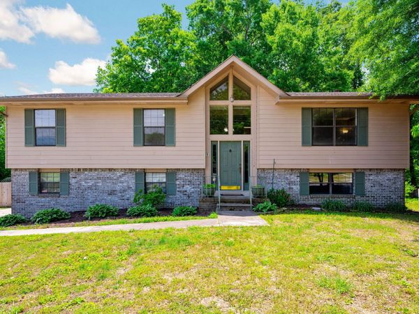 612 Northbrook Drive, Hixson, TN 37343