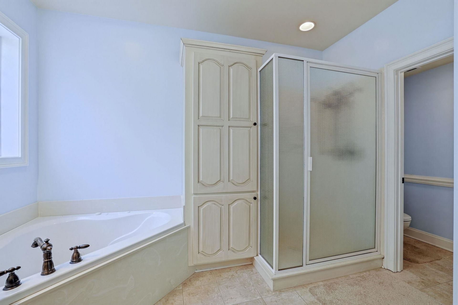 899 Shaftesbury Ln. Photo 21