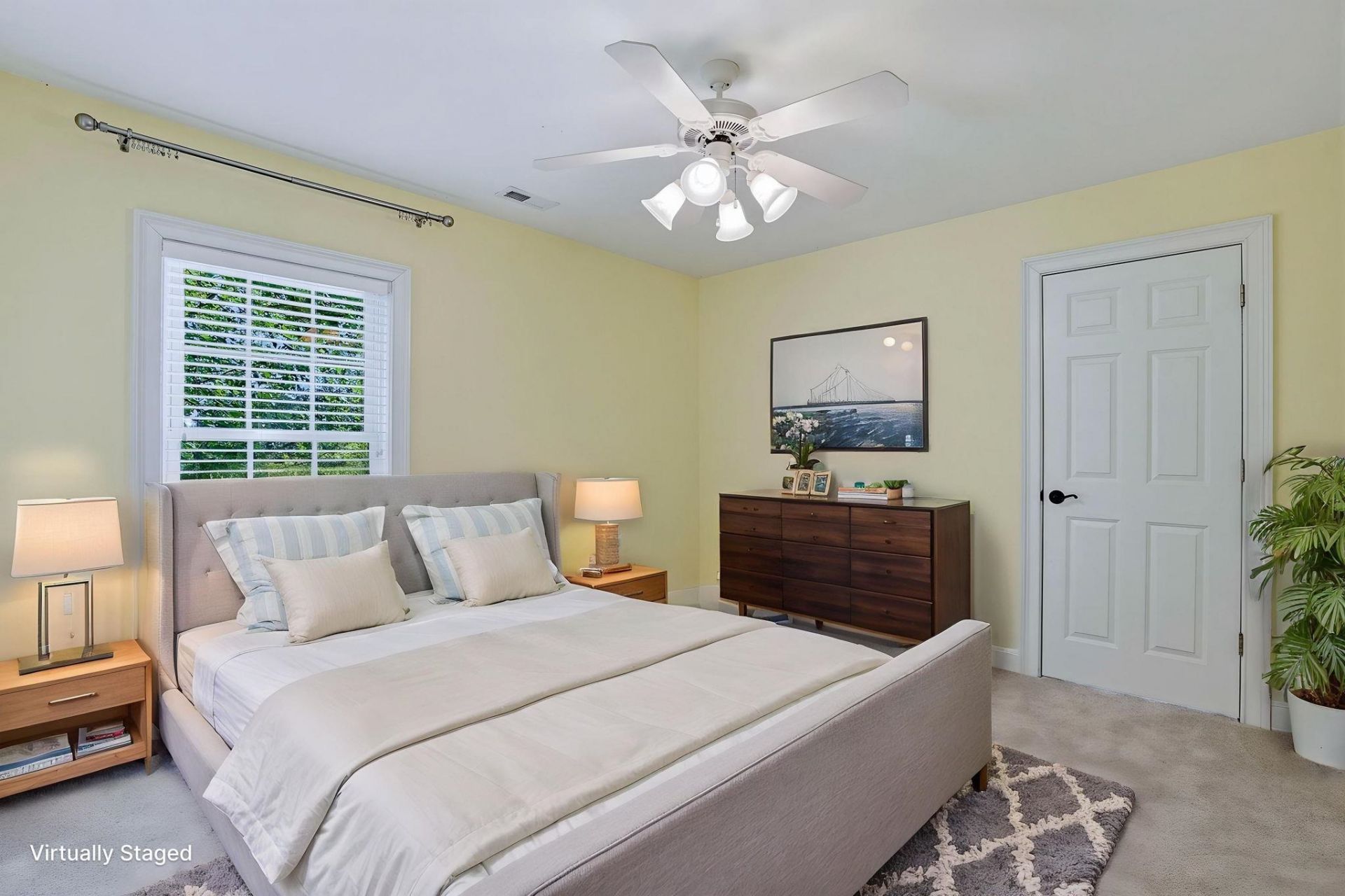 899 Shaftesbury Ln. Photo 37
