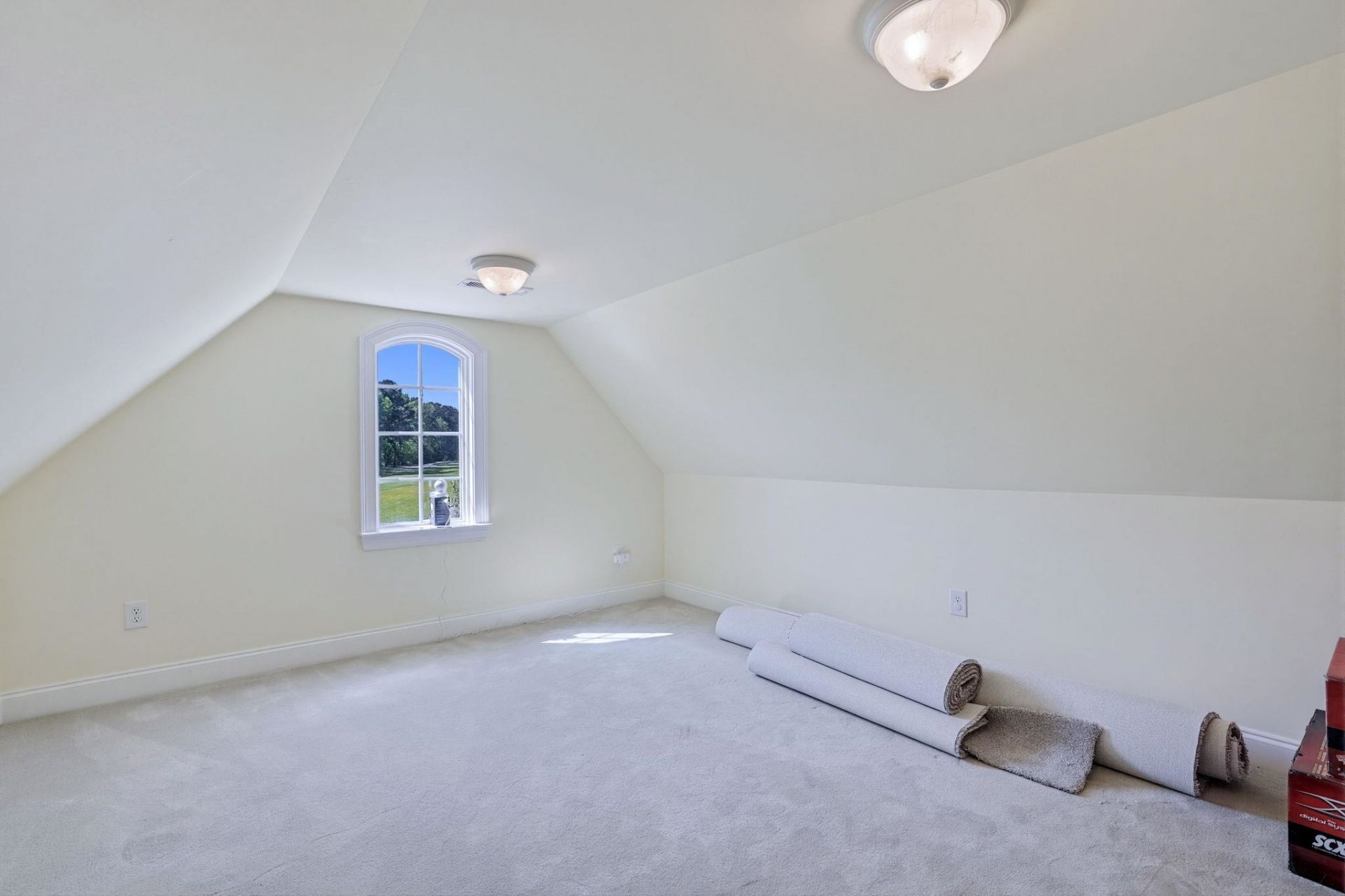 899 Shaftesbury Ln. Photo 40