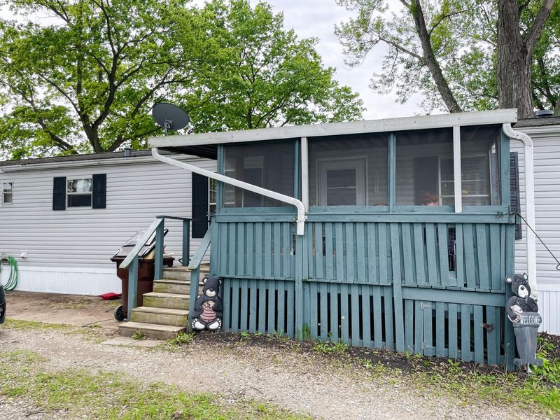 8565 Smith-Calhoun Road , Unit 205, Plain City, OH 43064 Photo 2