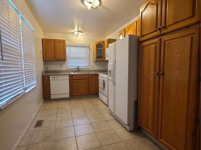642 La Salle Drive, Dayton, OH 45417 Photo 10