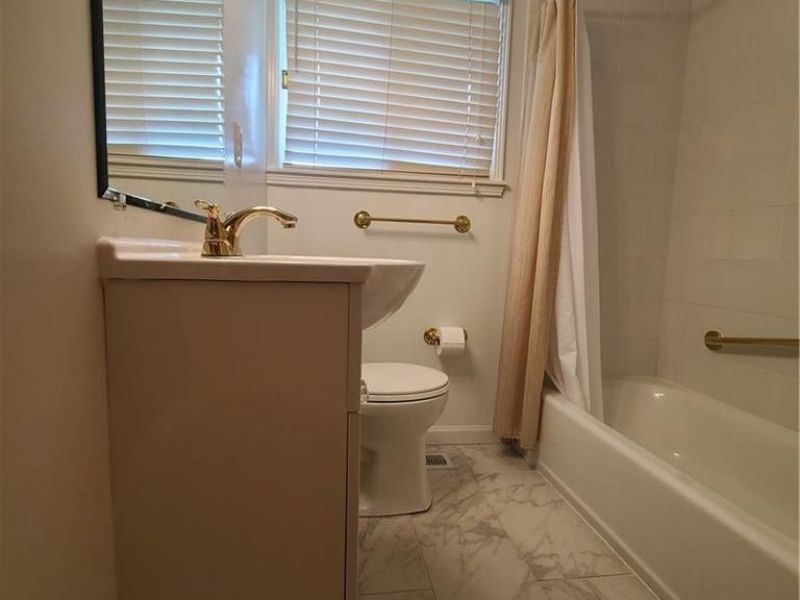 642 La Salle Drive, Dayton, OH 45417 Photo 11
