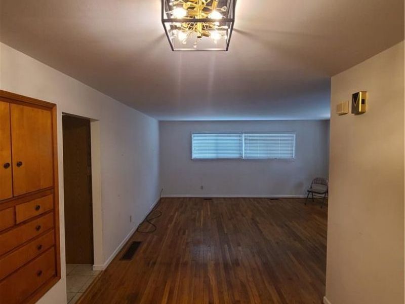 642 La Salle Drive, Dayton, OH 45417 Photo 5