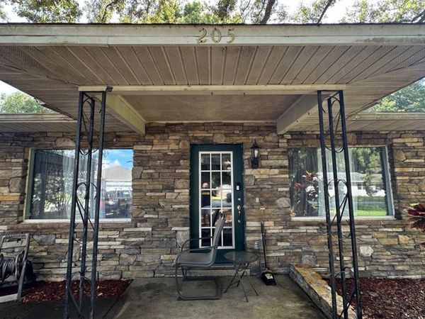 205 PINECREST ROAD , MOUNT DORA, FL 32757