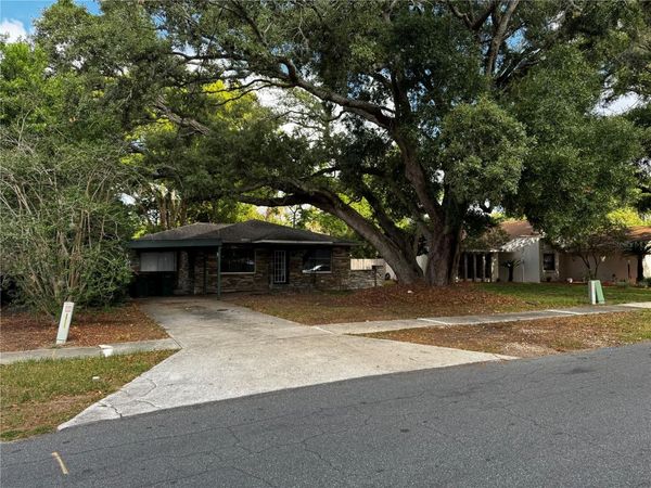205 PINECREST ROAD, MOUNT DORA, FL 32757