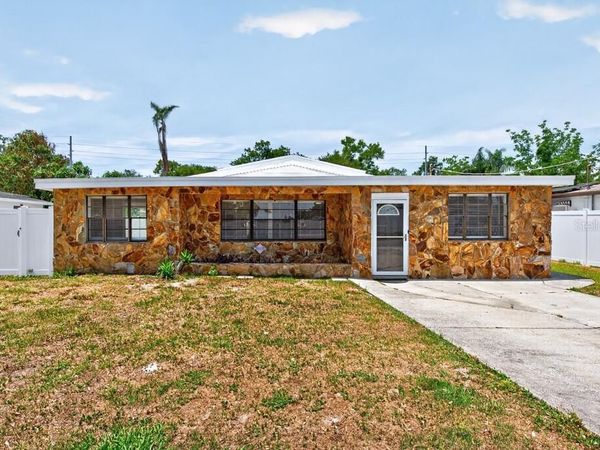 2540 W KNOLLWOOD STREET , TAMPA, FL 33614