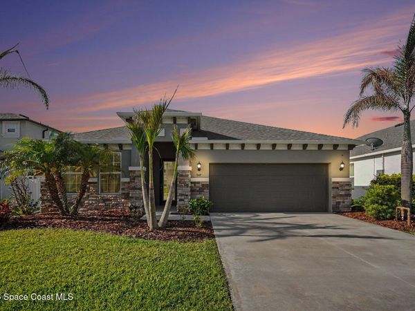 947 Corbin Circle SW, Palm Bay, FL 32908