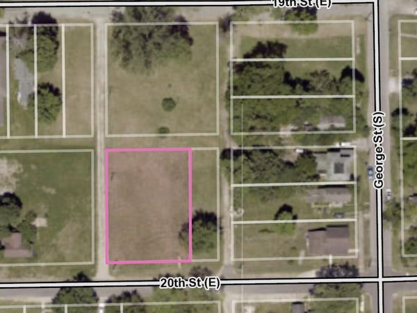 E 20th Street, Marion, IN 46953