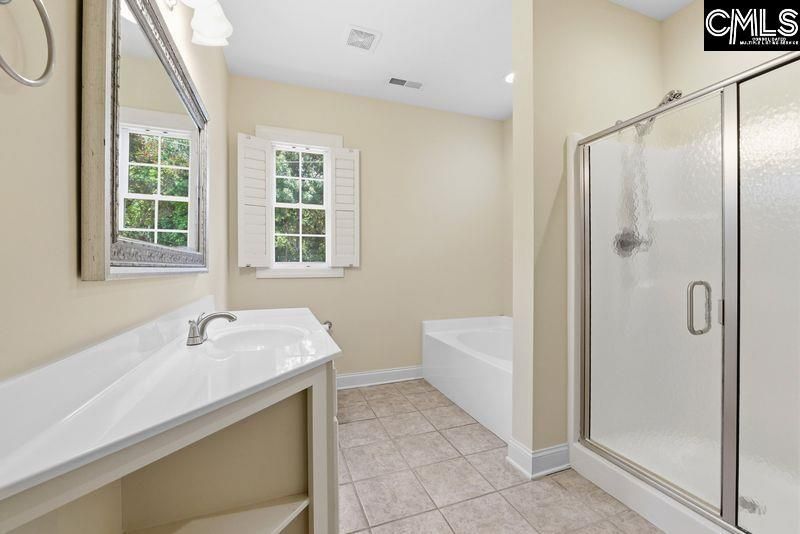 180 Shoal Court  Photo 12