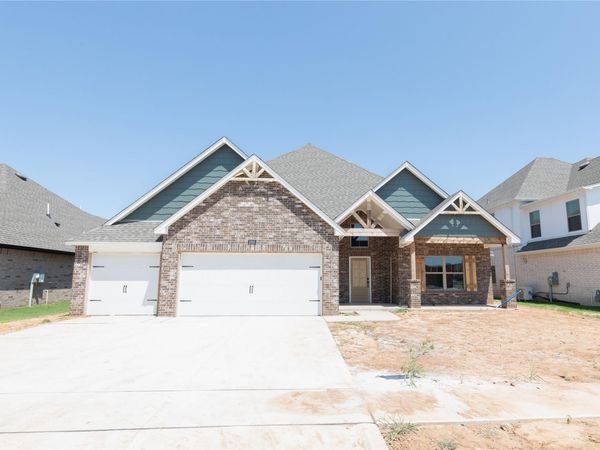 2916 E Northampton Street, Broken Arrow, OK 74014