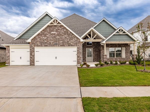 2916 E Northampton Street, Broken Arrow, OK 74014